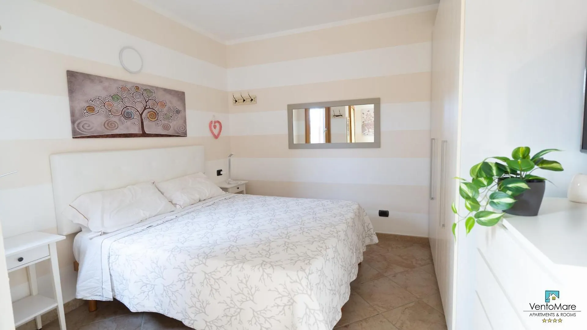 **** Lägenhetshotell Apartments & Suites Vento Mare Palau Italien