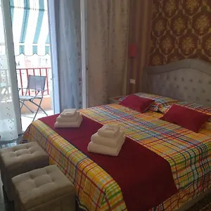 https://la-casa-di-sonia.hotelitalianriviera.com